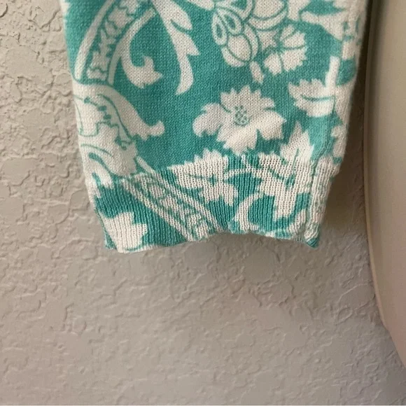 𝅺ann Taylor LOFT teal & white detailed button up sweater, S, floral pineapples. - Picture 7 of 13